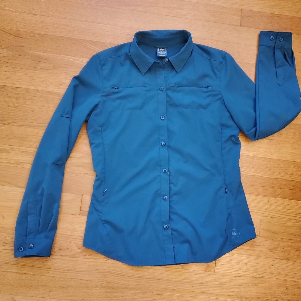 REI Women's Small long sleeve shirt